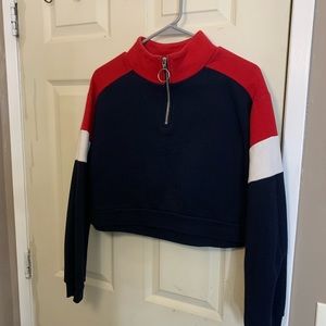 Cropped sweatshirt